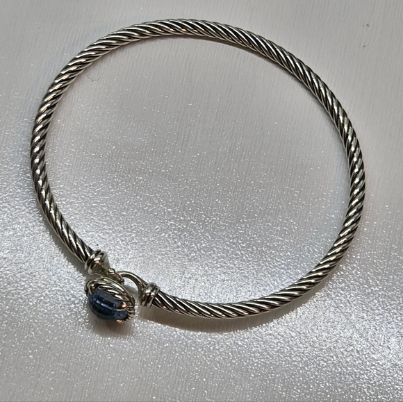 David Yurman petite Chatelaine sterling bracelet with blue topaz - Picture 5 of 11